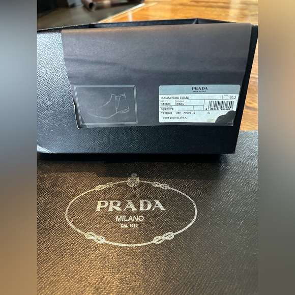 PRADA Men’s Patent Chelsea Boots, Size 10.5 (Euro), EXCELLENT CONDITION! - Picture 4 of 4